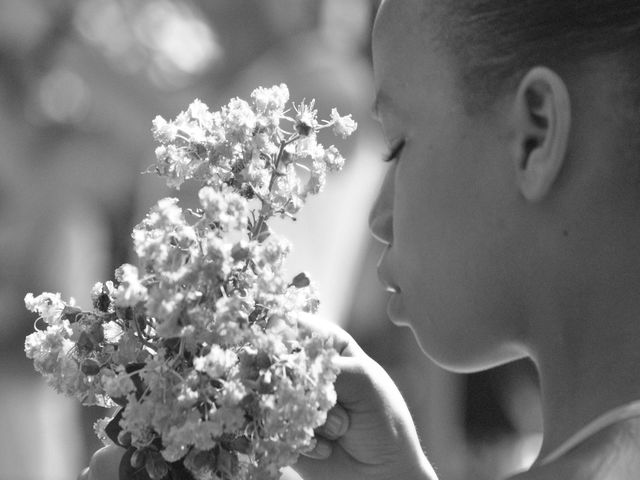mt_popup:Photo Delphine Conti